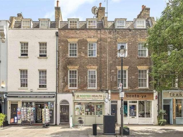 Flat for sale in Fitzrovia, Greater London