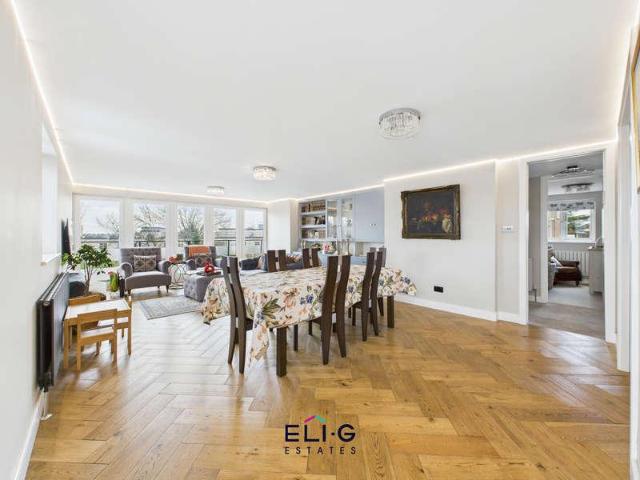 Flat for sale in London Borough of Barnet, Greater London