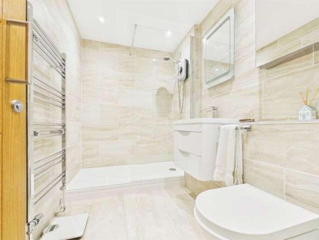 Flat for sale in Babbacombe