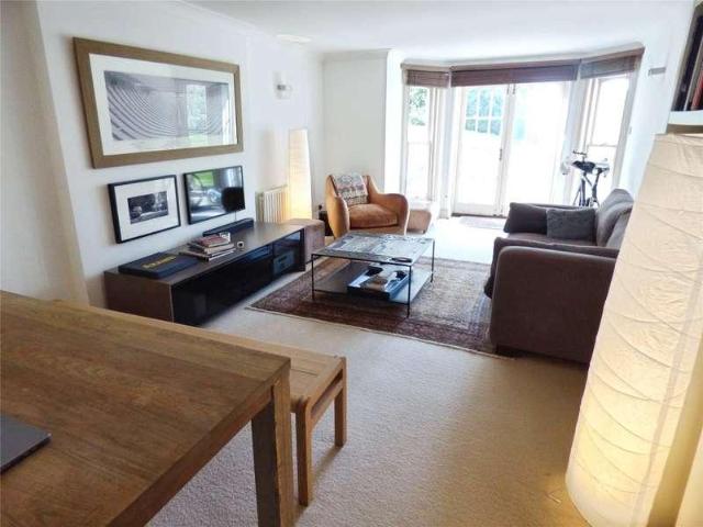 Flat for sale in Helford, Hampshire