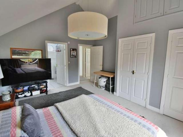 Flat for sale in Tricketts Cross, Ferndown