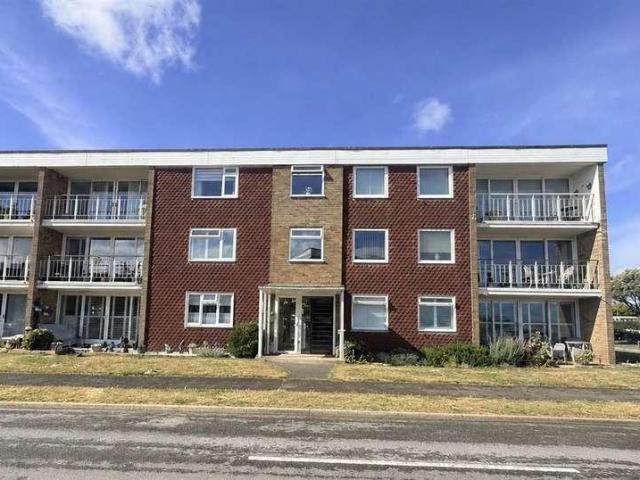 Flat for sale in Rustington, Clapham