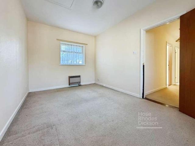 Flat for sale in Carisbrooke, Isle Of Wight