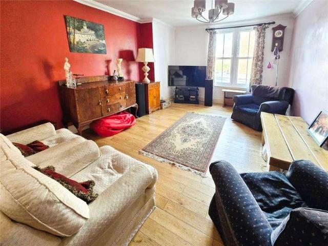 Flat for sale in Totland, Isle Of Wight