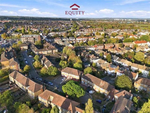Flat for sale in London Borough of Enfield, Greater London