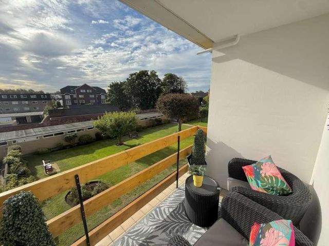 Flat for sale in Southport, Sefton