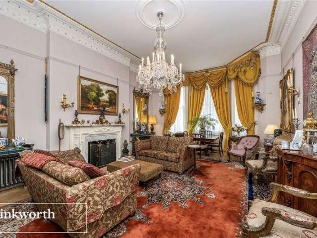 Flat for sale in Aldrington