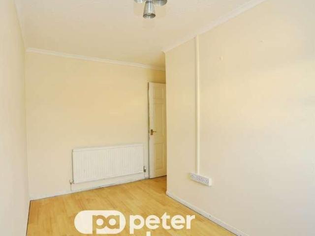 Flat for sale in Llanwern, Wales