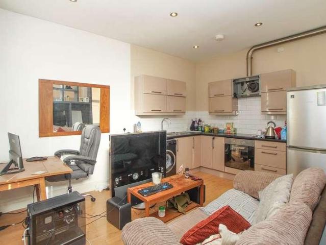 Flat for sale in Currock