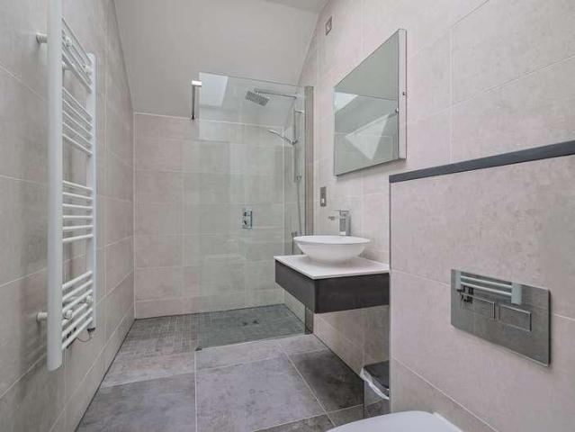 Flat for sale in Oystermouth, Mumbles