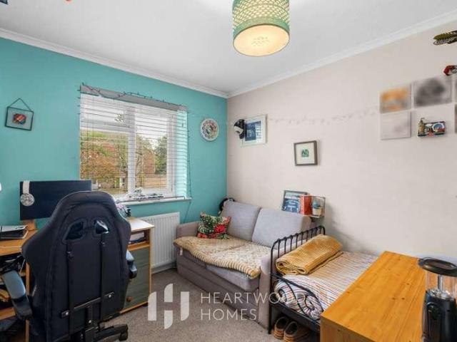 Flat for sale in Marshalswick, St Albans