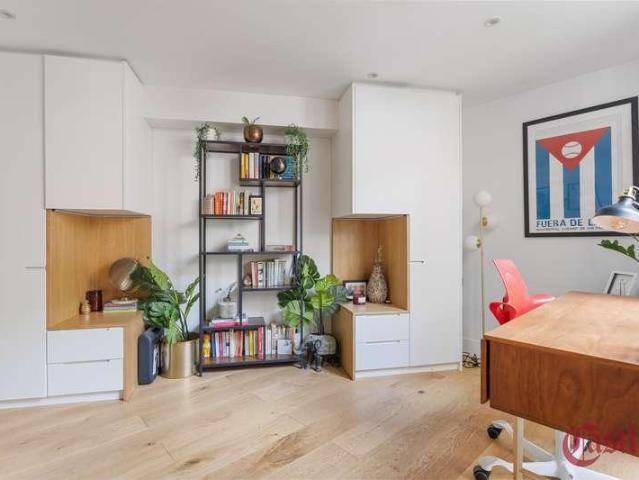 Flat for sale in Clapton, Lower Clapton