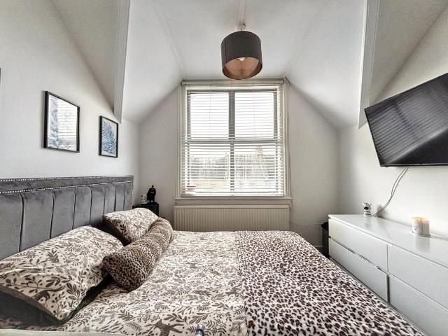 Flat for sale in Central, Heathlands