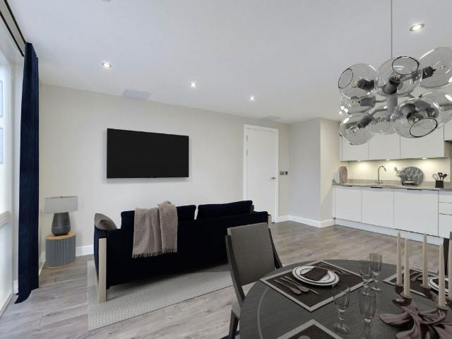 Flat for sale in Watford, North Watford
