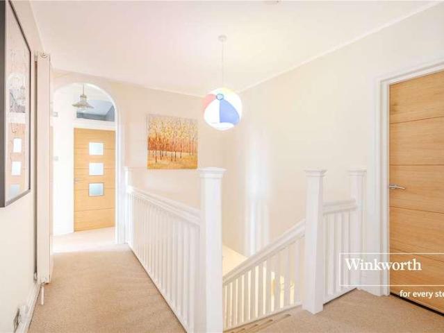 Flat for sale in Pokesdown, Bournemouth