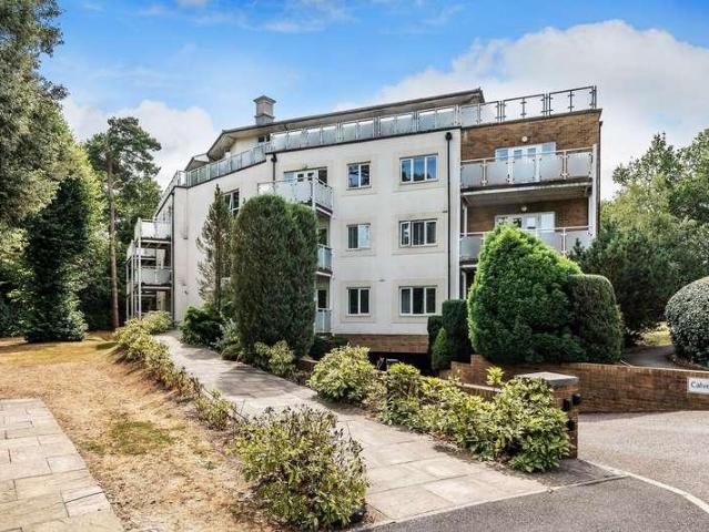 Flat for sale in St James, Sandown Park
