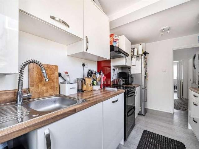 Flat for sale in Greater London
