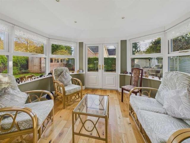 Flat for sale in Great Malvern, Forthampton