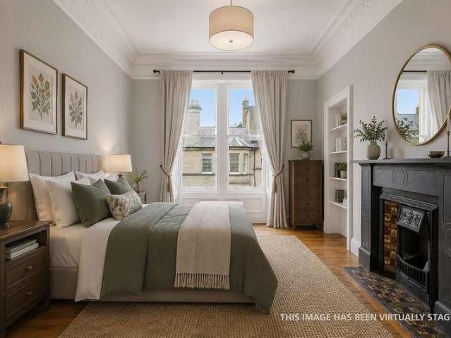 Flat for sale in Bruntsfield, Scotland