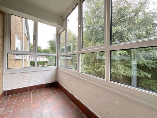 Flat for sale in Southport, Sefton