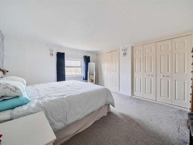 Flat for sale in Anglesey, Middlecroft