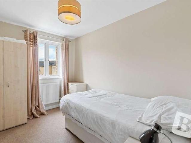 Flat for sale in Ardleigh Green, Greater London