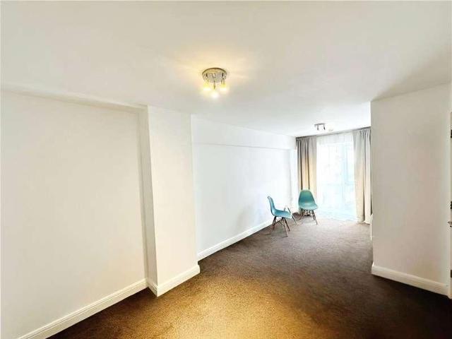 Flat for sale in City Centre, South Yorkshire