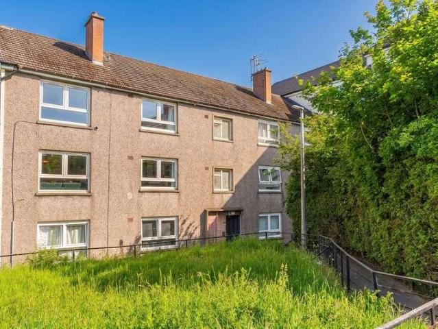 Flat for sale in Craigmillar, Scotland