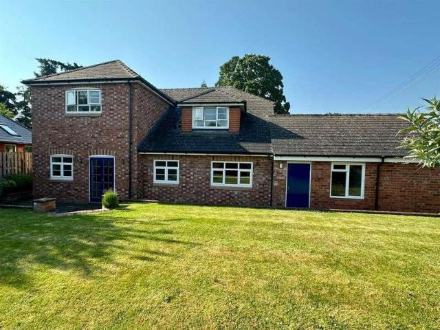 Flat for sale in Bartestree