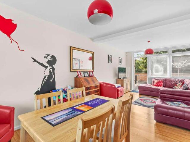 Flat for sale in Latimer, Buckinghamshire