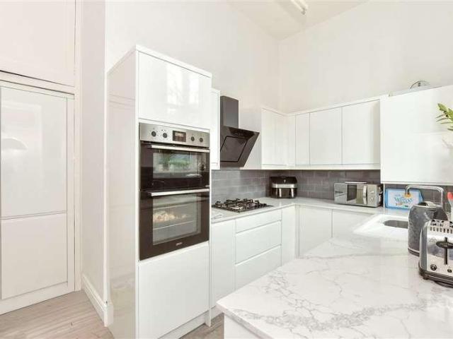 Flat for sale in Milton, City Of Portsmouth