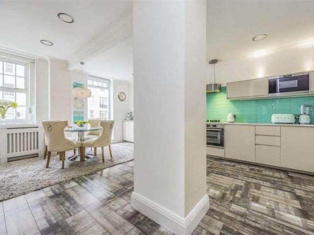 Flat for sale in West Cliff, Bournemouth