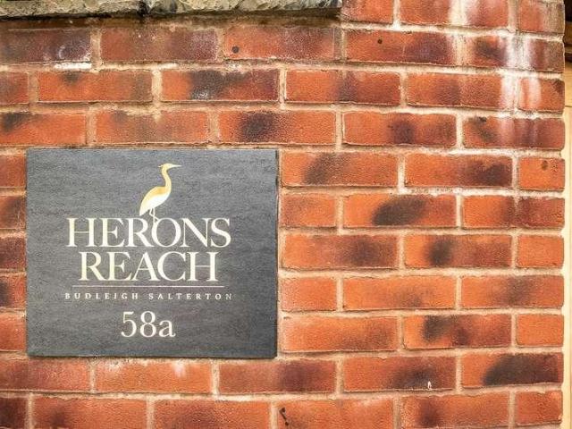 Flat for sale in Budleigh Salterton, Budlake
