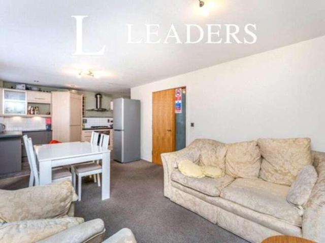 Flat for sale in Newtown, Two Mills