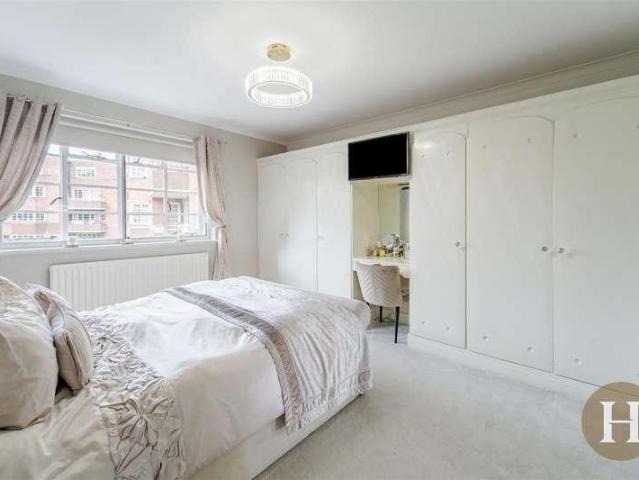 Flat for sale in Edgbaston, West Midlands