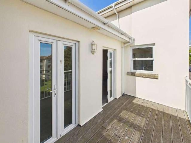 Flat for sale in Babbacombe
