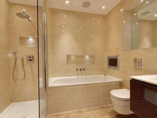 Flat for sale in Cockfosters, Greater London