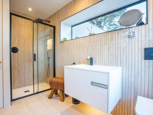 Flat for sale in Sandbanks, Poole