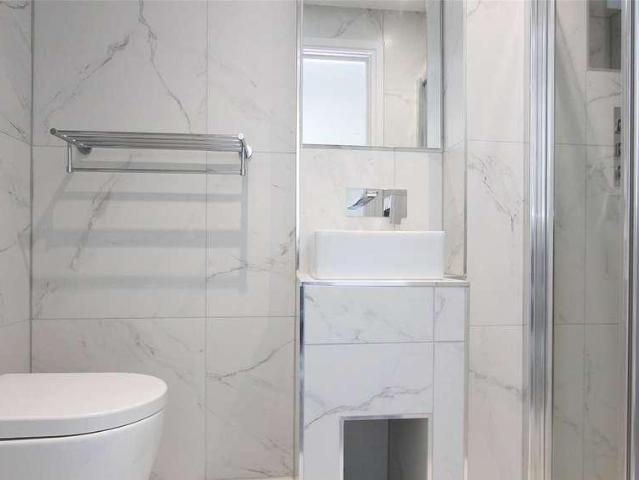 Flat for sale in Sefton