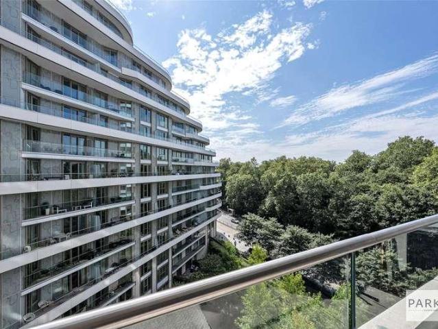 Flat for sale in Greater London