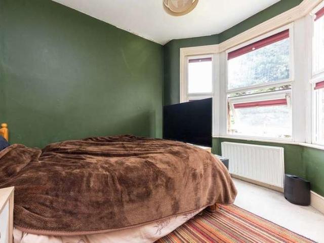 Flat for sale in Greater London