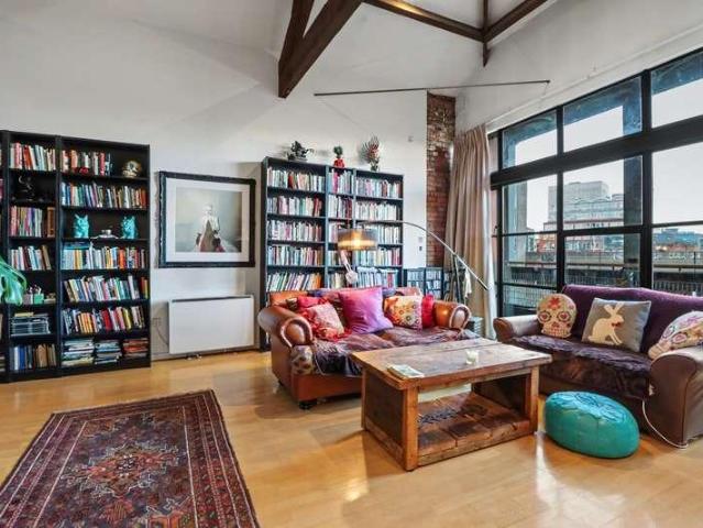 Flat for sale in City Centre, Georgia