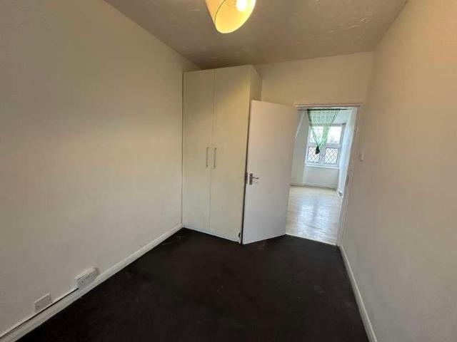 Flat for sale in Greater London