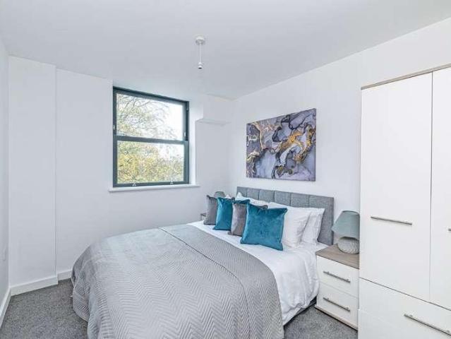 Flat for sale in Avenham, Higher Bartle
