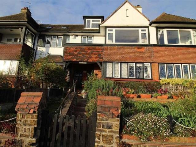 Flat for sale in Sefton