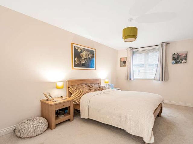 Flat for sale in Watergate, Devon