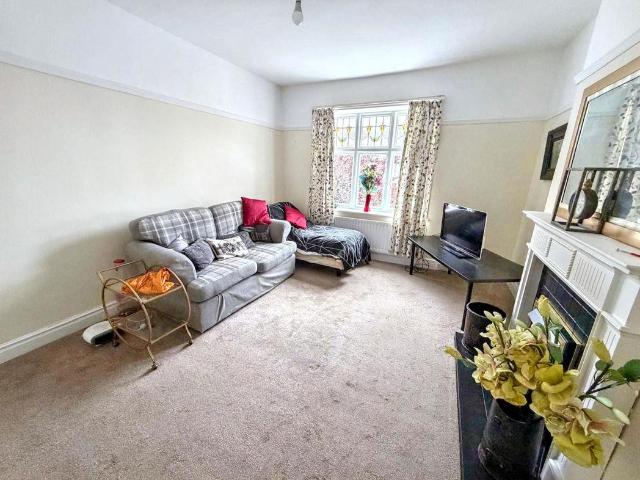 Flat for sale in Whitley Bay, North Tyneside