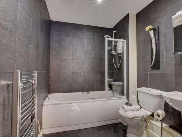 Flat for sale in Whitby, North Yorkshire