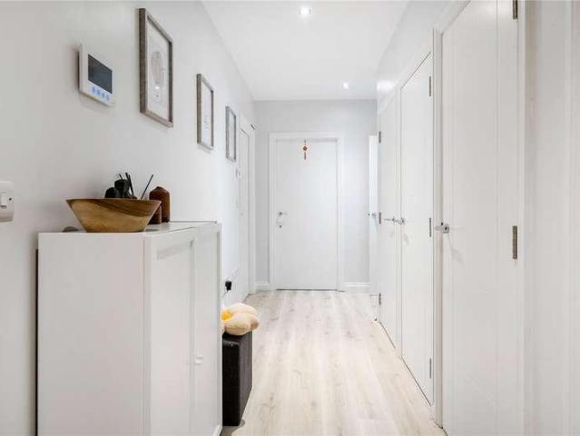 Flat for sale in Evershot, Oxfordshire