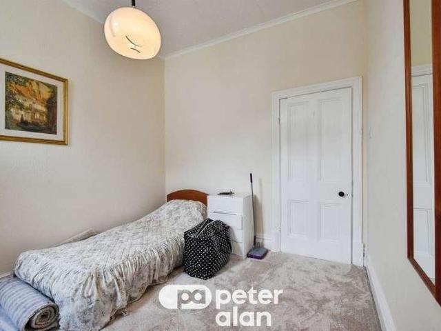 Flat for sale in Rhymney, Wales